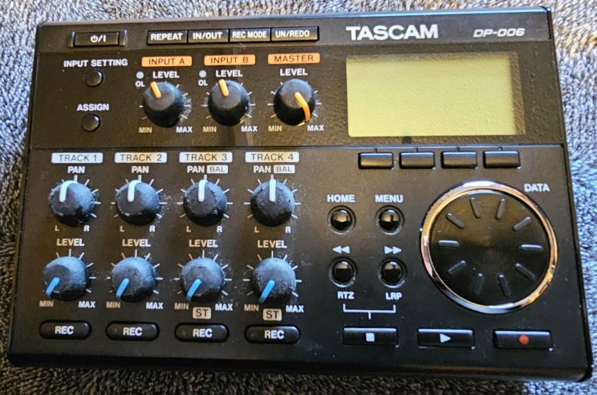 Tascam DP006 6 Track Pocketstudio Recorder