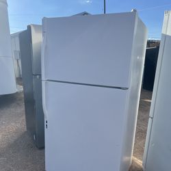 KENMORE REFRIGERATOR 