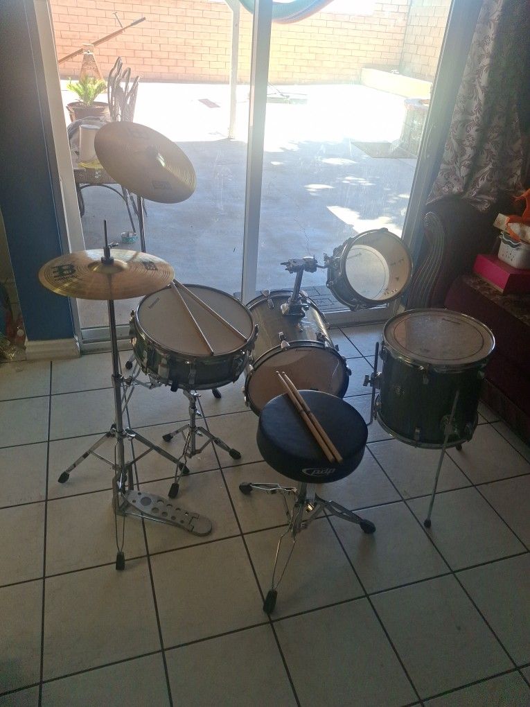 Drum Set