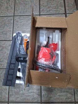 58CC Gas Chainsaw, 20-Inch 2-Stroke Gas Powered Chainsaw with Tool Bag & Safety Gear, Red/Orange, for Tree Cutting & Logging (Red, 58CC)