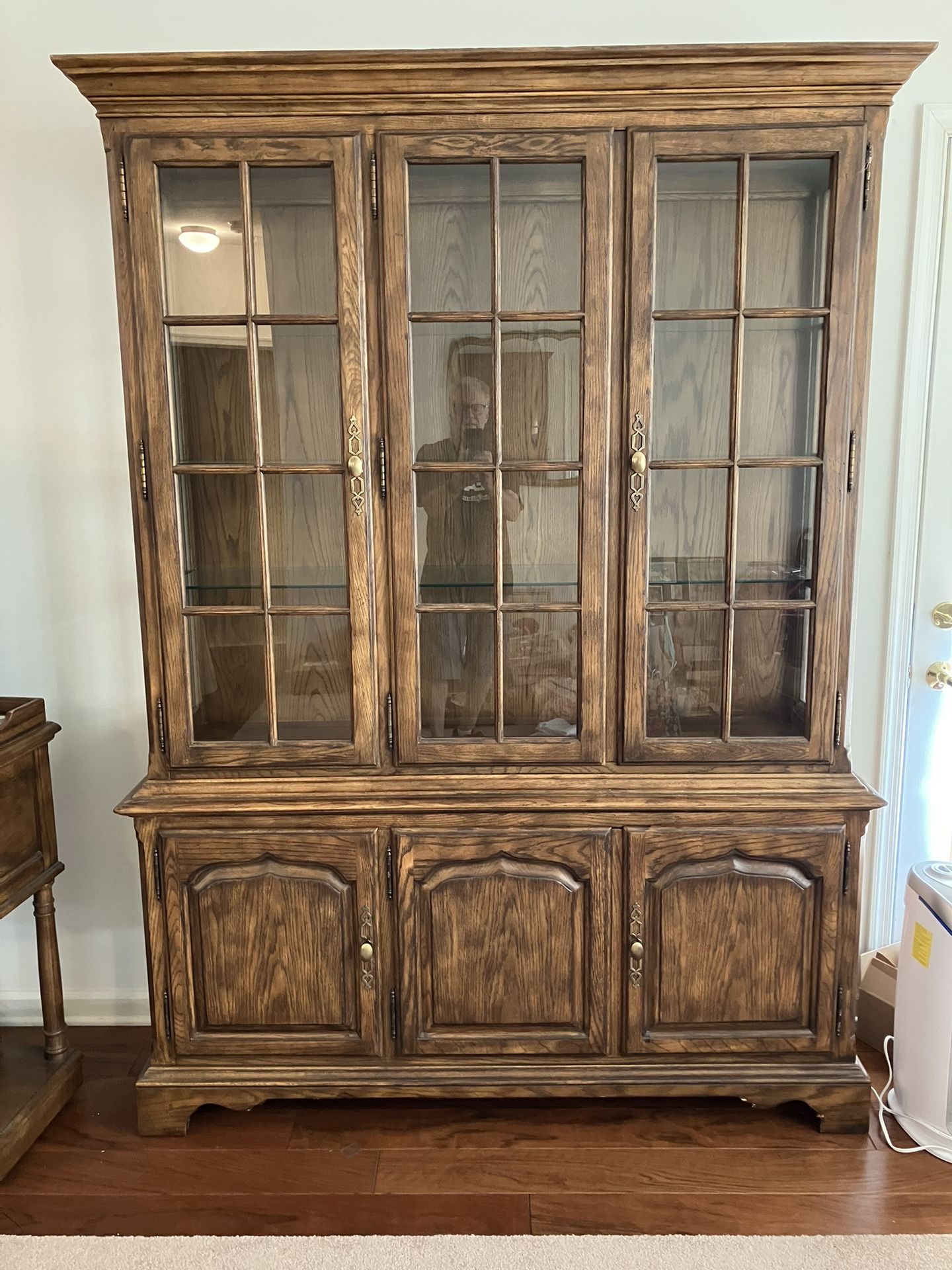 China Closet With Matching Server Table