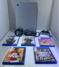 Play Station 5 Bundle + 5 Games