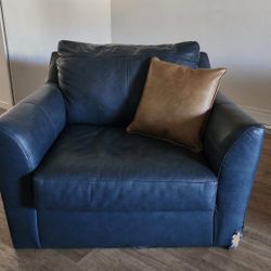 Jerome’s 3 Piece Couch 