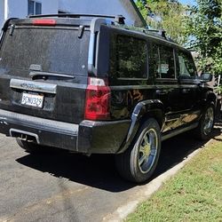 2006 Jeep Commander For Parts
