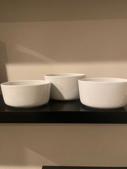 Crate and Barrel Set of 3 Oval Serving Bowls by Aaron Probyn