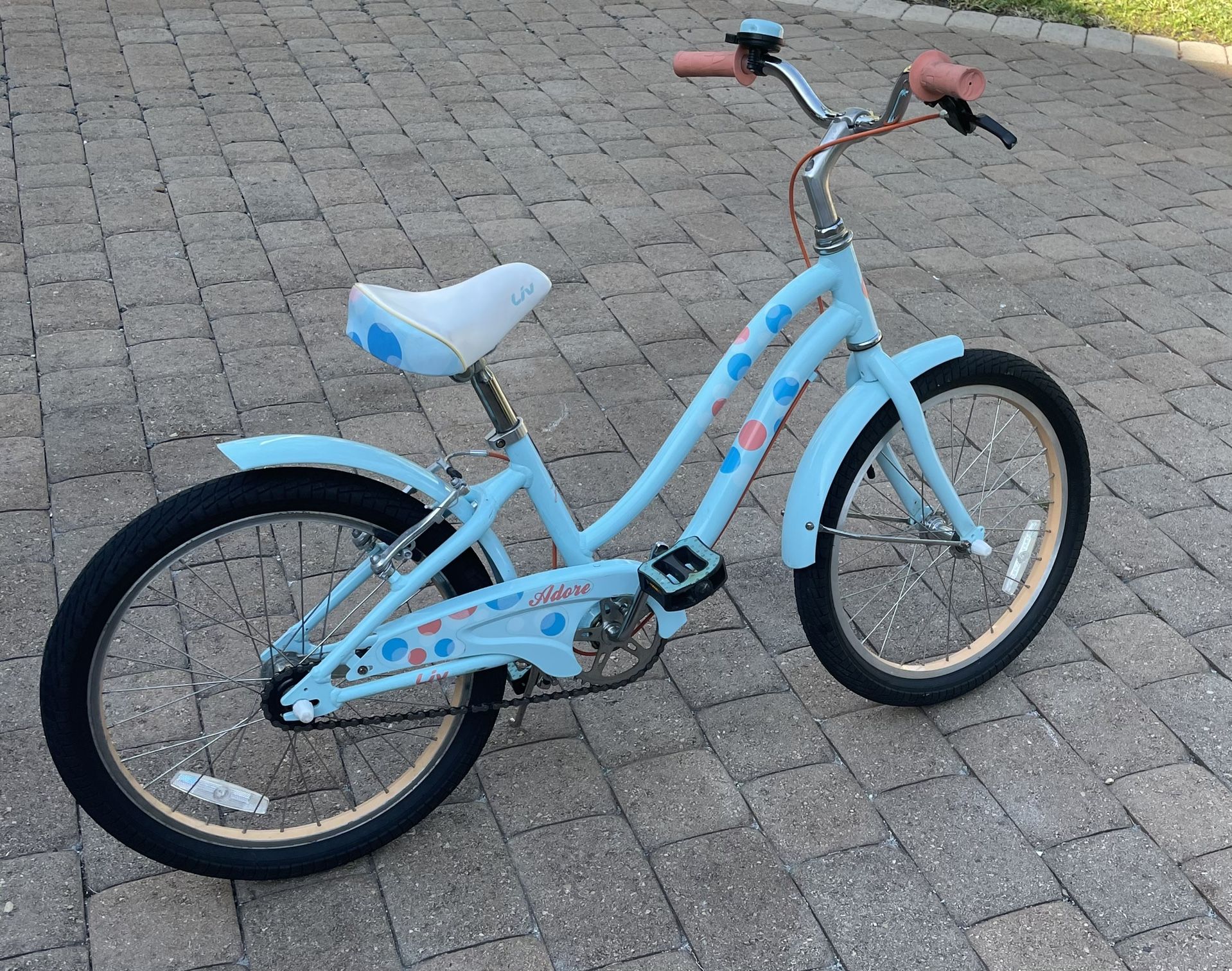 Giant 16 Inch Liv adore Bike