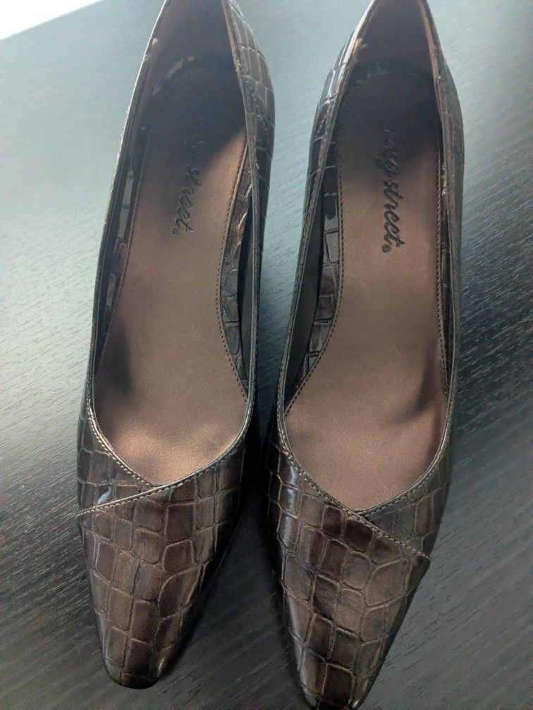 "EASY STREET" CHIFFON PUMP Women's Brown Snake Print Shoes Size L, New