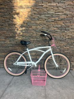SD Bicycle Co “ Garnet “ 26 inch Beach Cruiser w/ Basket
