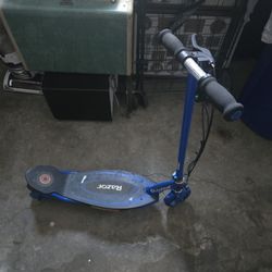 Razor Scooter E95 With Charger 