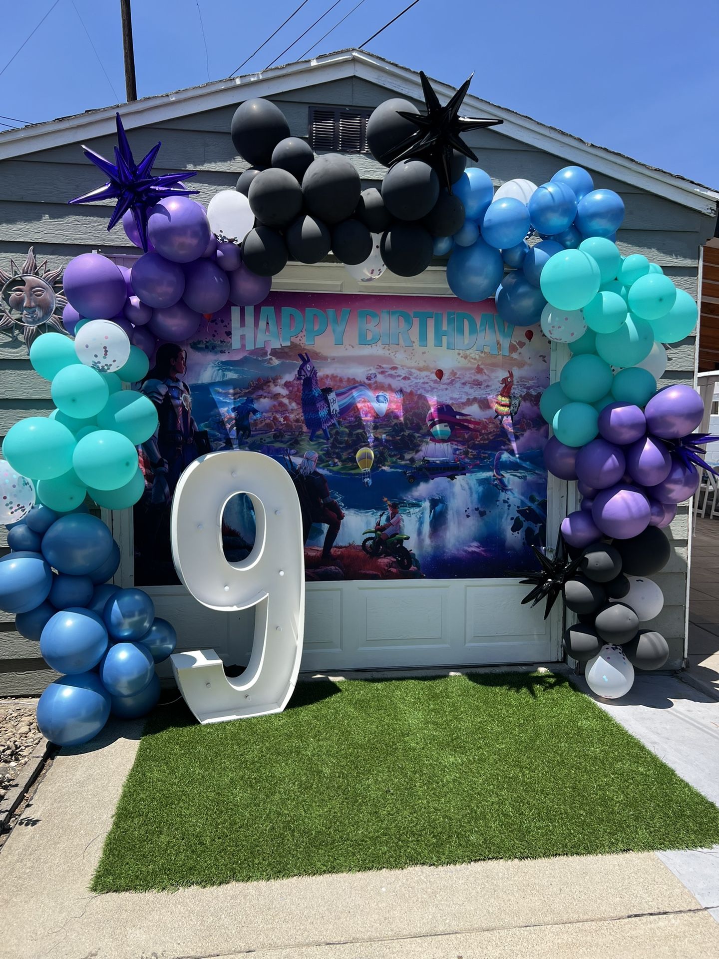 Marquee Number 