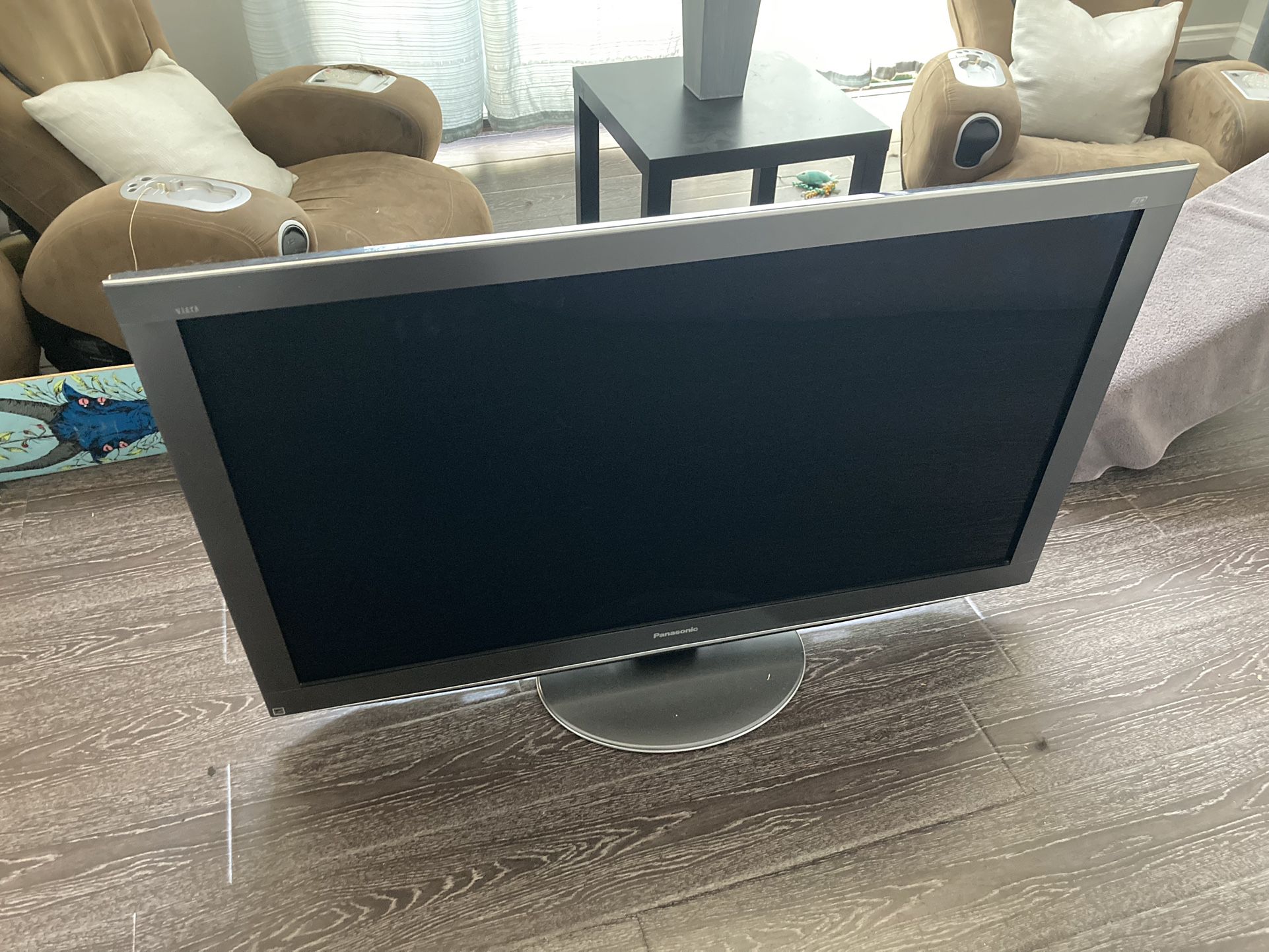 Panasonic VIERA 3D 50’ Inch TV OBO
