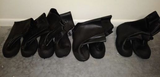 Lot of rubber boots 2 are size 11-13 other 2 are 9-10