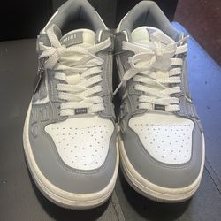 Grey white amiri skeleton