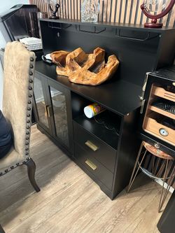 bar station