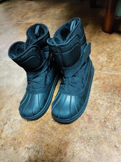 Boys Winter Boots Size 3