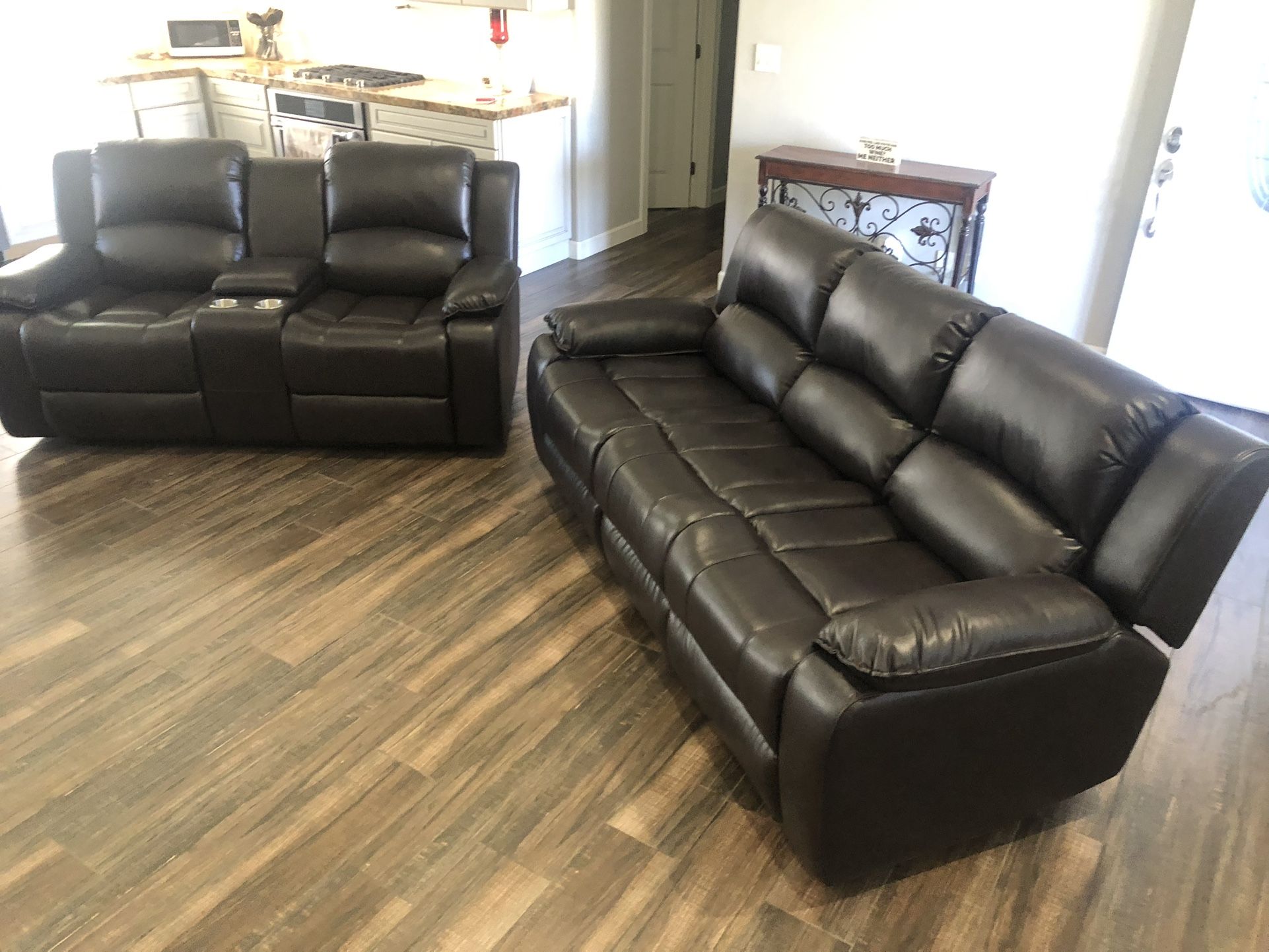 New Reclining Couch W Pull Down Console / Love Seat. Brown Leather. Free Delivery!
