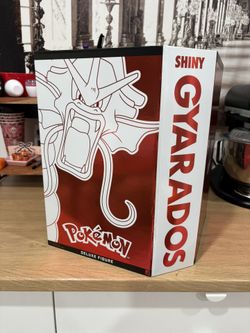 Pokemon World's Championship 2025 Shiny Gyarados Figure