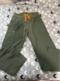 FIGS Kade Straight Leg Scrub Pant XSPetite