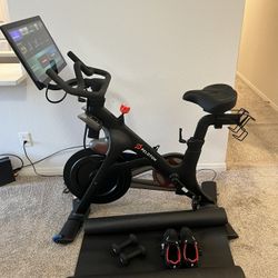 Peloton Bike with Shoes 