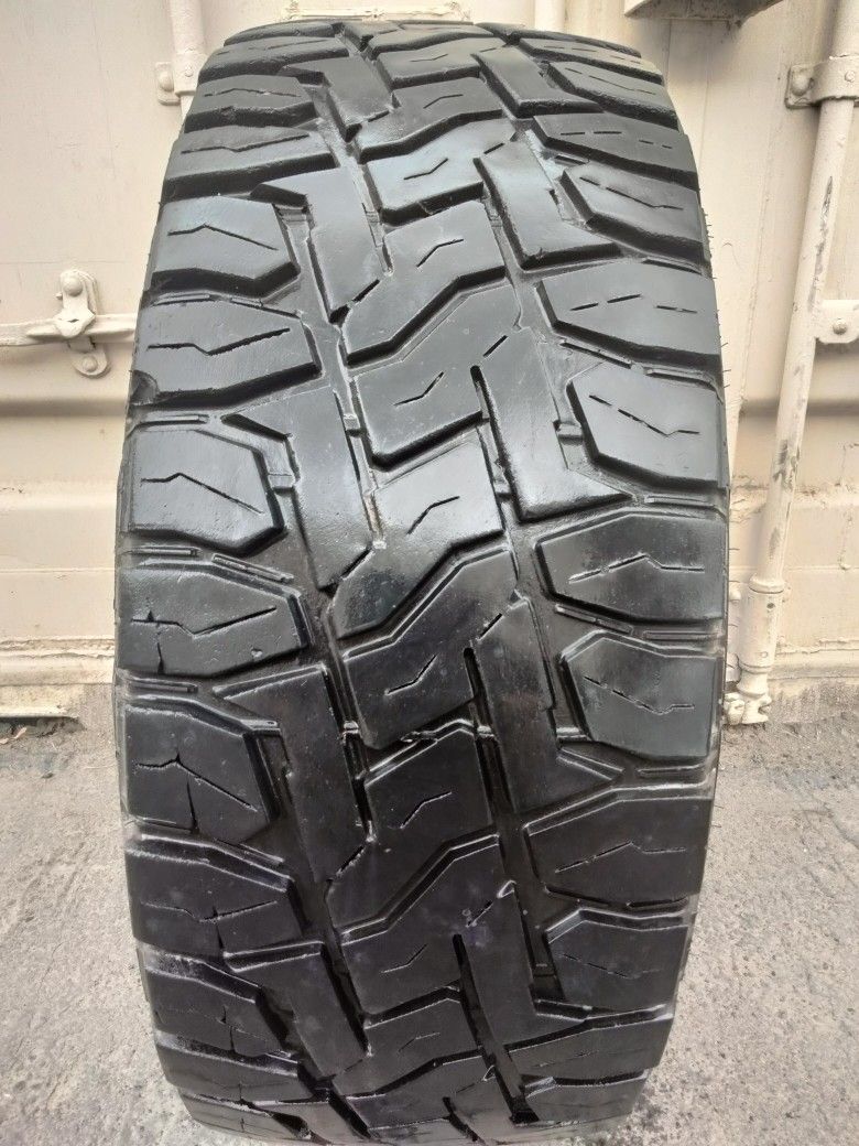 35/12.50/17 LT TOYO