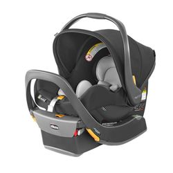 Chicco Keyfit35 Infant Carseat and Adopter