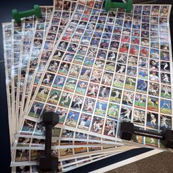 Vintage Uncut Full Set Topps 1990 Baseball Cards 