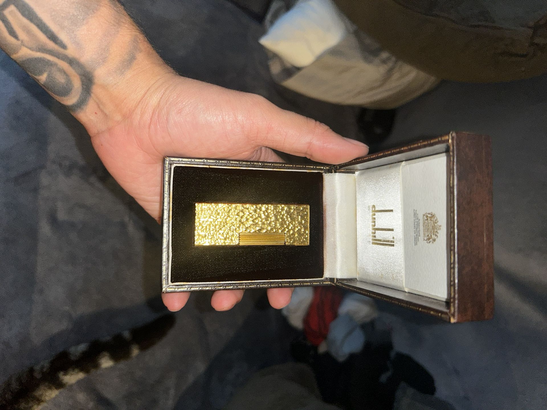 Don hill gold lighter