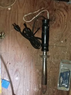 Vintage Wall Mfg Solder Iron