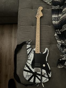 evh homemade white and black guitar