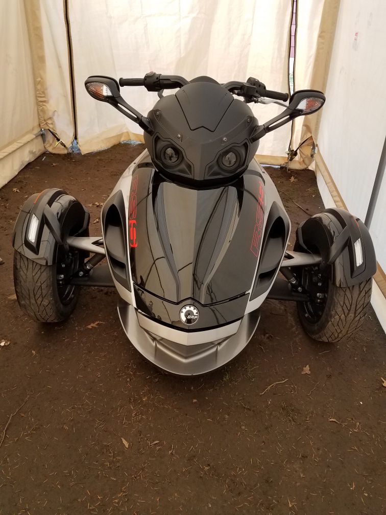 Can am 2013 rss standard 3500 miles