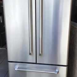 JENN-AIR REFRIGERATOR FRENCH DOOR STAINLESSS STEEL 36X69 NO SCRATCH NO DENT WORK PERFECTLY 
