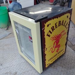 Mini Fridge/Cooler Fireball Whiskey 