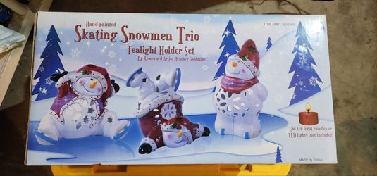 Christmas decor- skating snowmen tealight holders