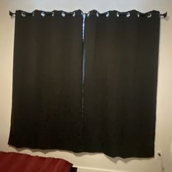 Blackout Curtain With Adjustable Curtain Rod