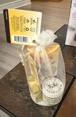 Brand New Burt’s Bee’s Hand Repair Kit