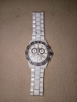 ONISS PARIS 824-L White Ceramic Ladies Watch.