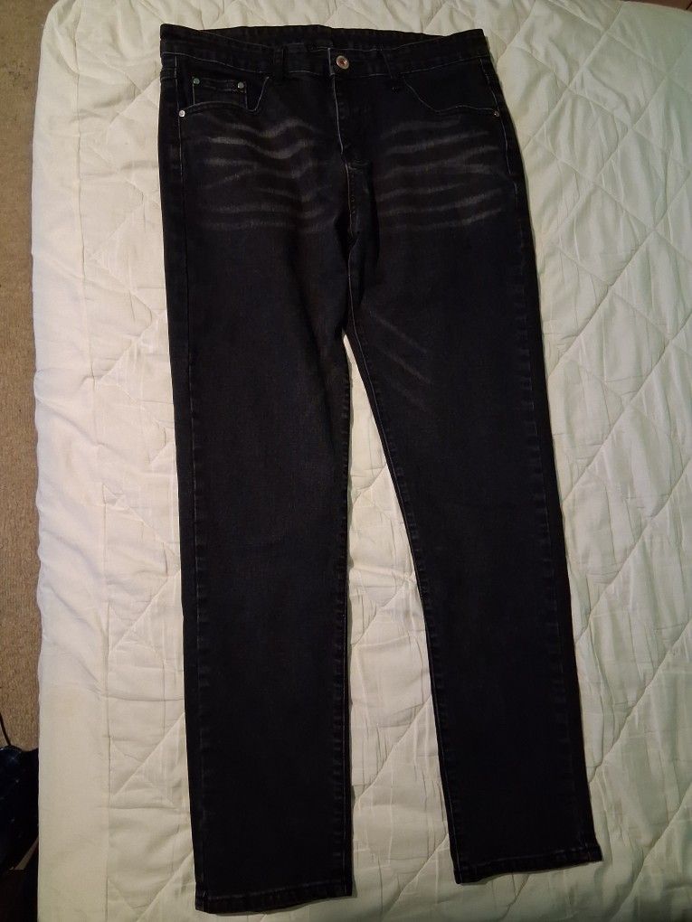 size 32 Regular fit jeans