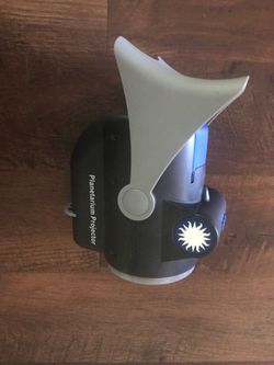 Projector toy for kids pickup In Southwest Bakersfield