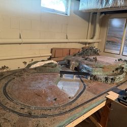 Free!! Scenic HO train setup