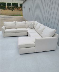 Kevin Charles Light Beige Fabric U-Shaped 4PC  Sectional Sofa (Smoke Free) Can Deliver