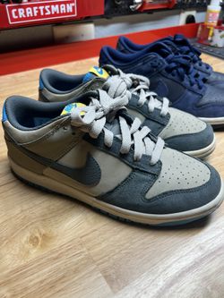Nike SB Dunk Sneaker Shoes Youth Size 7Y