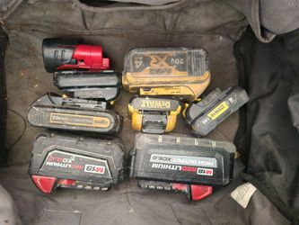 Milwaukee & DeWalt Battery Lot - M18, M12, 20V Max (Tested & Working)