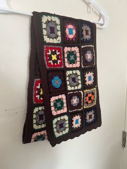 Y2K Lucky Brand Crotchet Scarf
