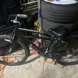 Schwinn 26” Beach Cruiser Bike 