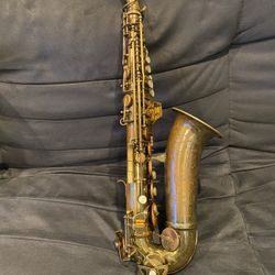 Saxophone Vito Kenosha Serviced