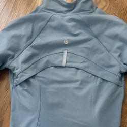 Lululemon Cropped Define Jacket Light Blue Size4