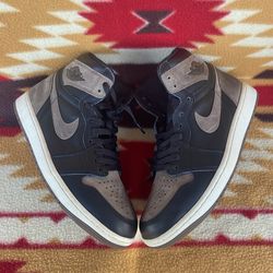 Air Jordan 1 Retro High OG Palomino men’s 9.5 Used No box