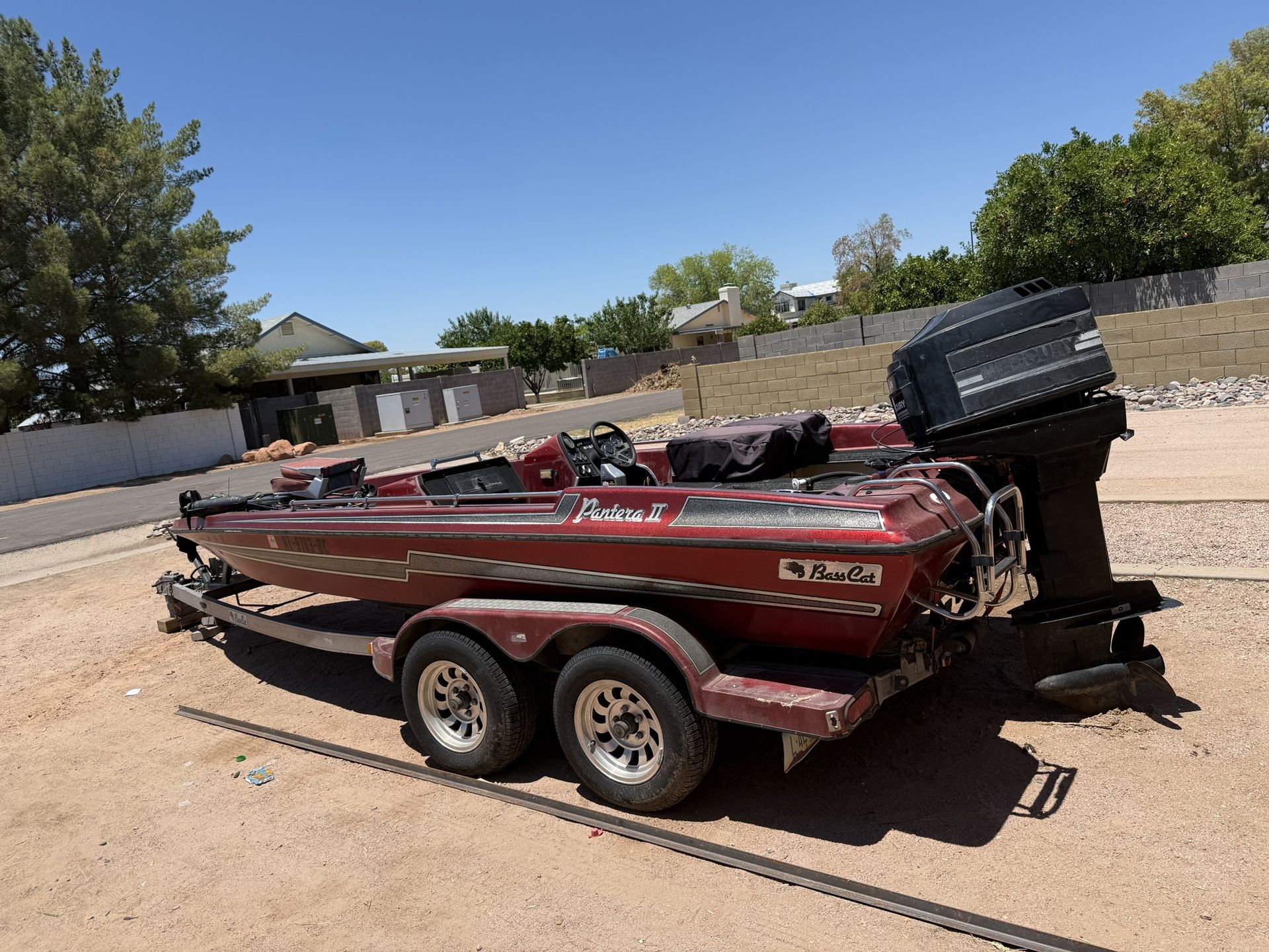 Bass Cat Fishing Boat