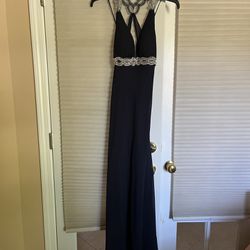 Faviana Prom Dress Size 4 navy blue