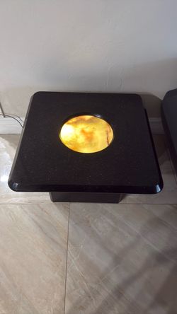 Living room End Table 30”x30”